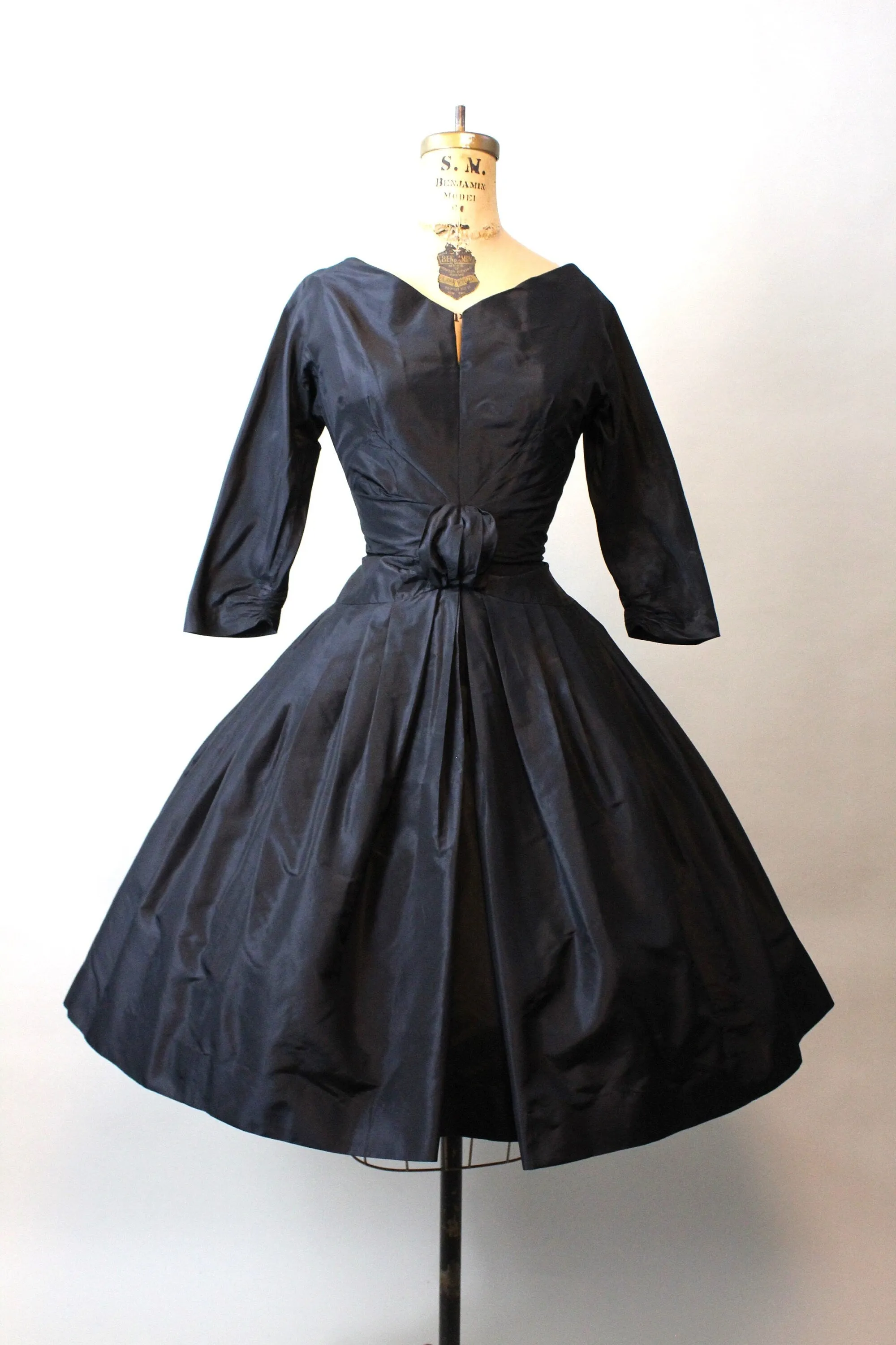 1950s SILK COCKTAIL dress xs | new fall