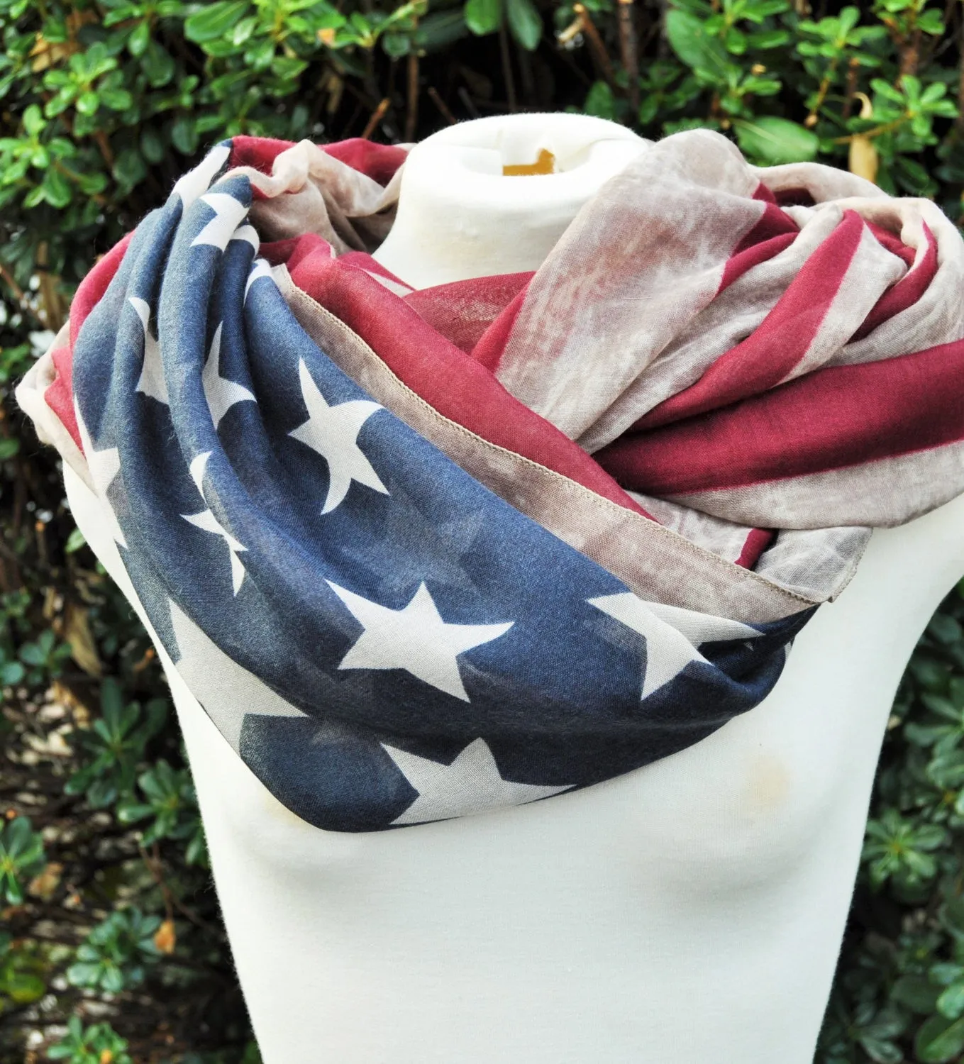 American Flag infinity scarf, American Flag Scarf, Stars and Stripes Infinity Scarf, Vintage American Flag Scarf, Perfect Gift