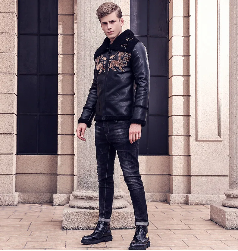 Black Broad Collar with Animal Pattern Embroidery Men Pu Leather Jacket