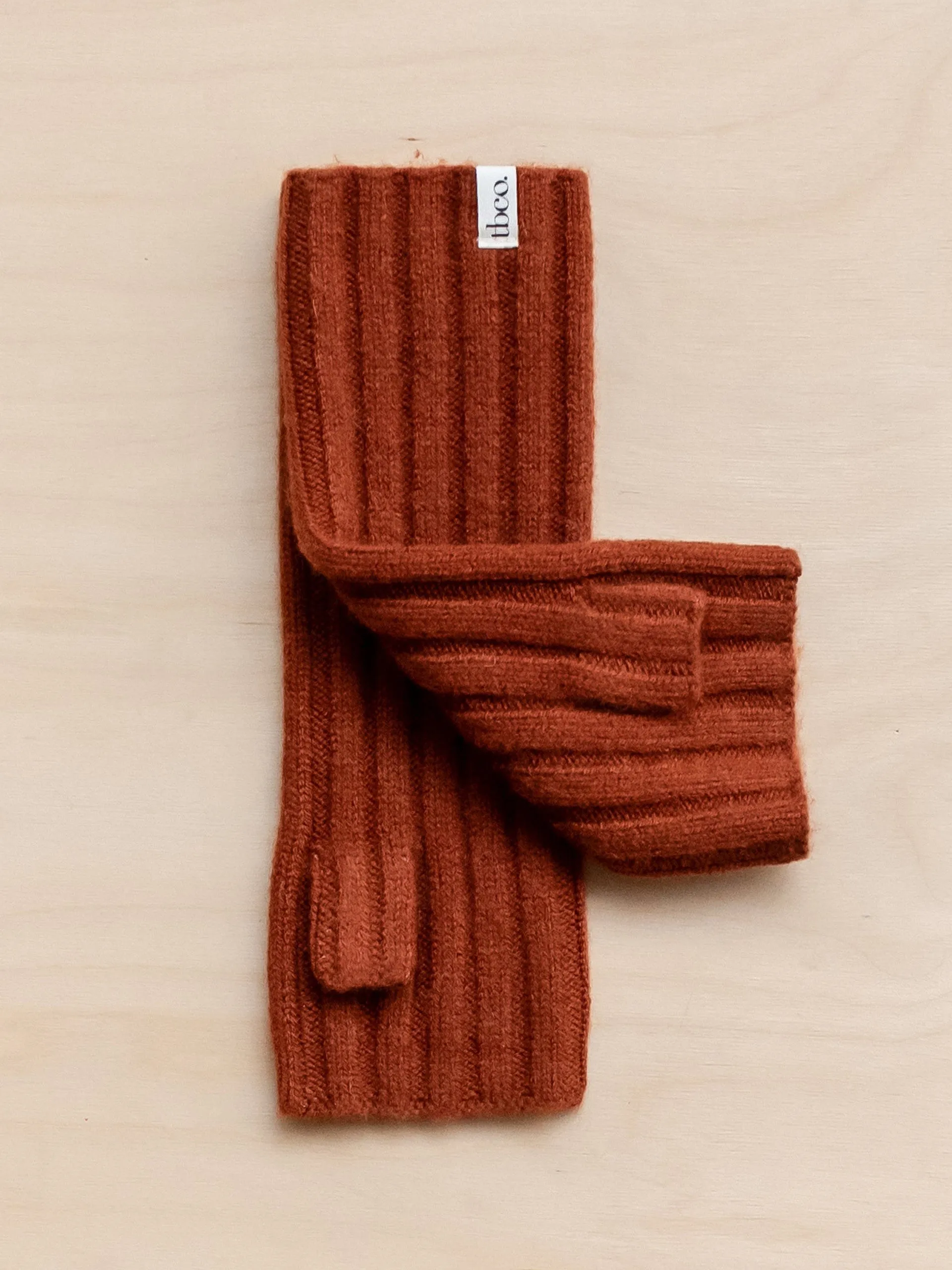 Cashmere and merino wrist warmers in rust