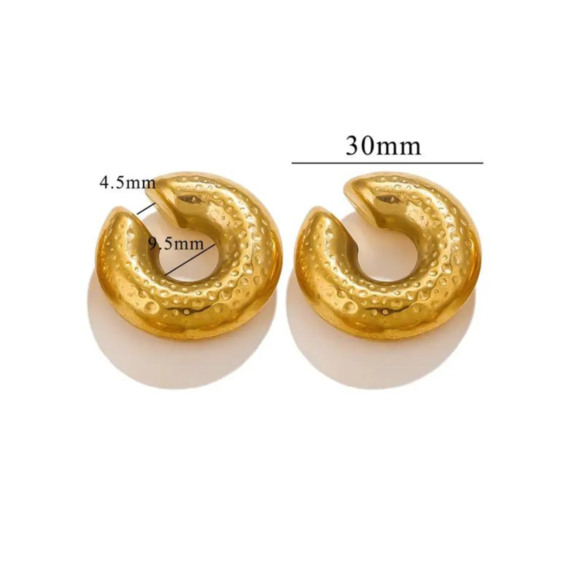 Chunky Crater 18k Gold Ear Cuff Set