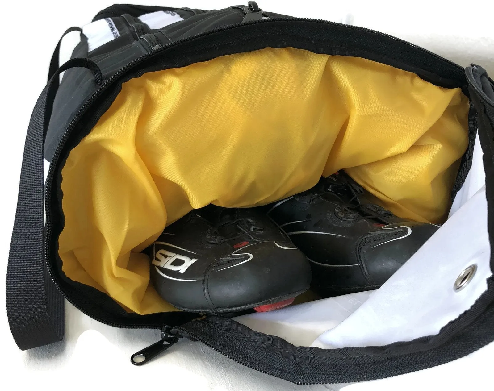 FIZIK RACEDAY BAG - ships in about 3 weeks