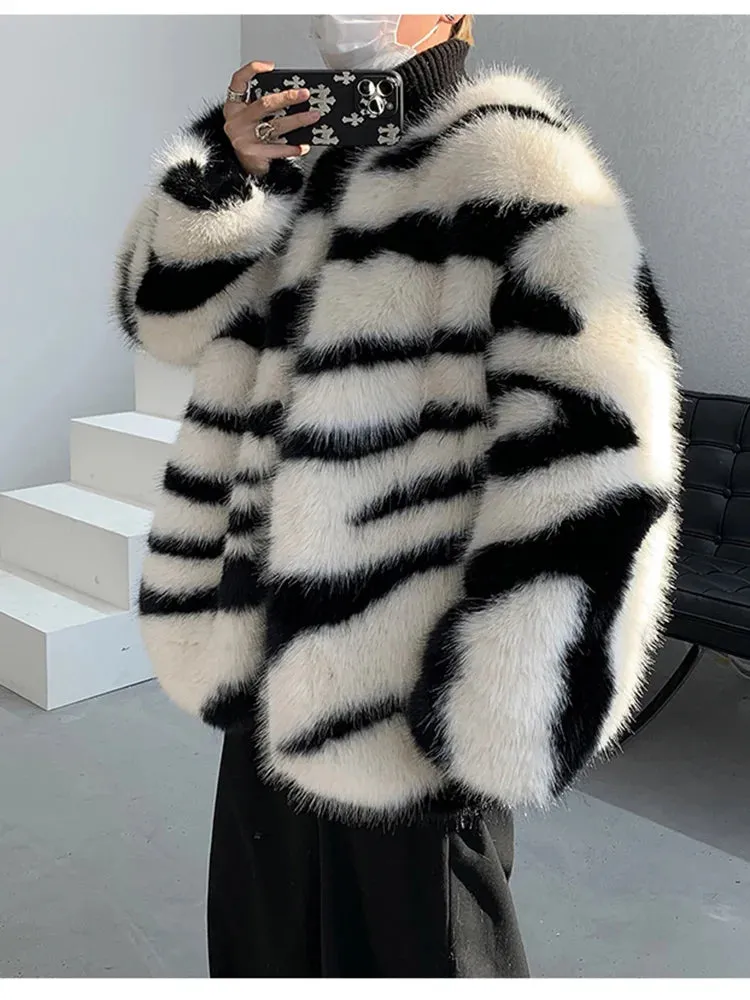 Male Loose Fur Coat Men's Male Contrast Color Round Neck Autumn Winter High Street Black White Cotton Overcoat 24A1117