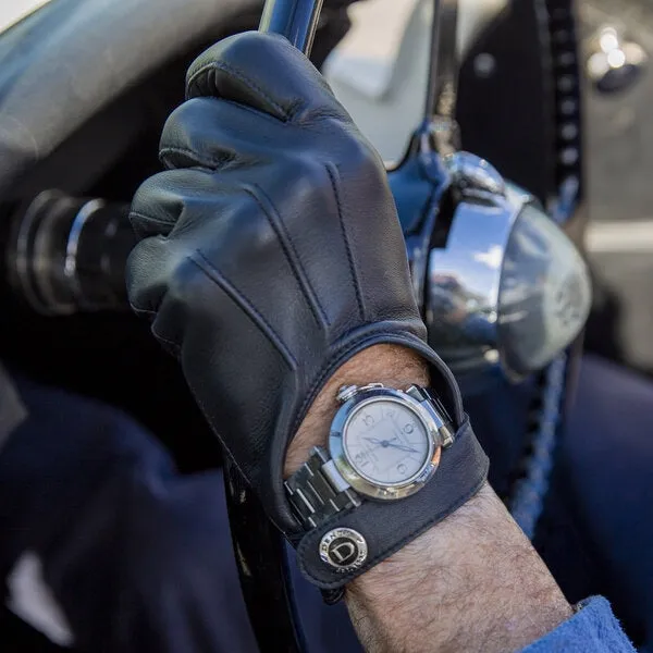 Men’s Three-Point Leather Driving Gloves with Wristwatch Cut-out