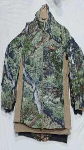 Real tree  fleece  jacket 9 pieces