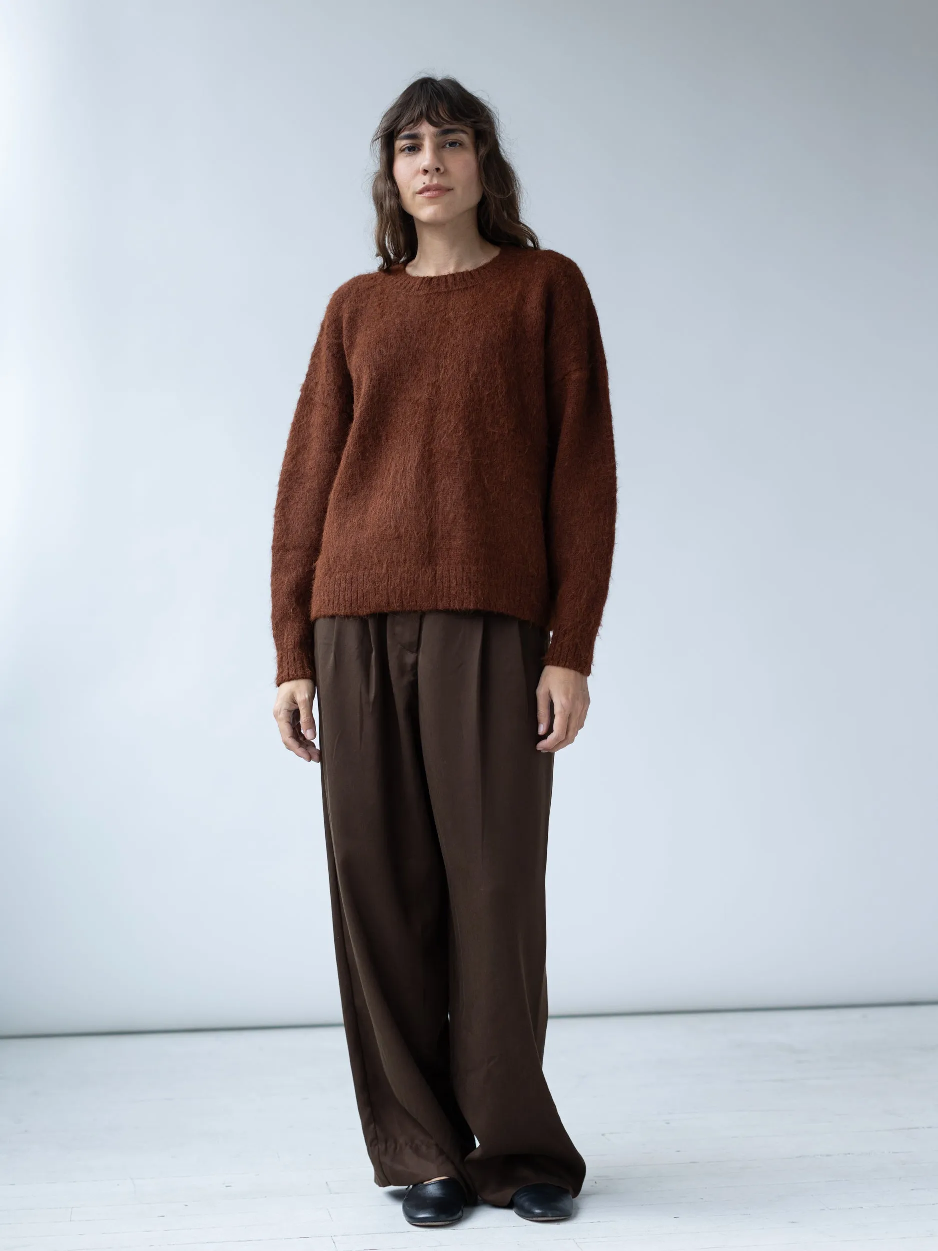 Suri Crewneck in Russet